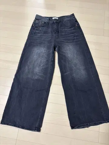 MENES Black Matt Baggy Jeans