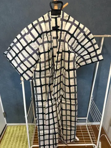 컨디션 최상 호몬기 기모노 기장 148cm 화장 60cm 화이트, 밤색