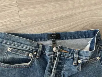 A.P.C. PETIT NEW STANDARD 데님 29 사이즈