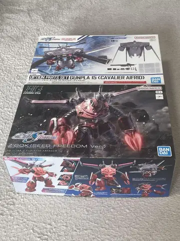 HG 즈고크(SEED FREEDOM Ver.)+캐벌리어 세트