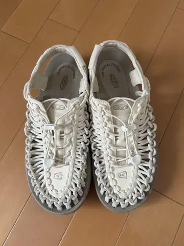 keen 샌들 25cm 새상품급