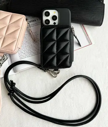 MagSafe 호환 블랙 숄더백형 카드 케이스