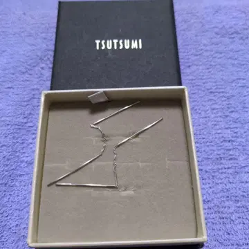 TSUTSUMI K10 화이트 골드 귀걸이