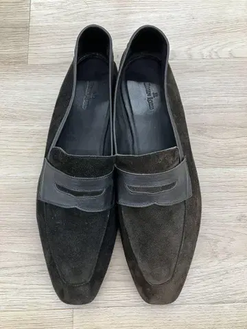 존 로브 JOHN LOBB 스웨이드 로퍼