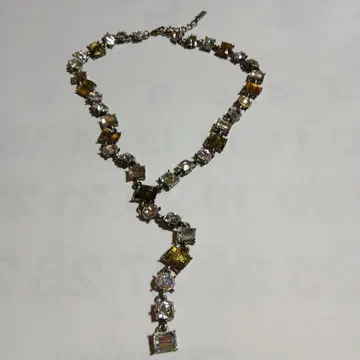 BAUBLEBAR 바우블바 쉘 오로라 목걸이