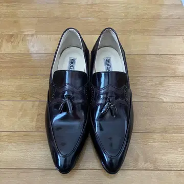 GIULIANO 다크 브라운 가죽 로퍼