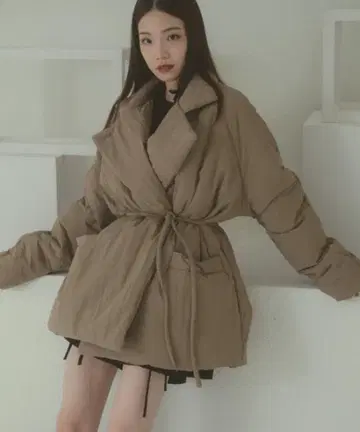 VANNIE U 중량 충전재 볼륨 재킷/허리 리본 장식