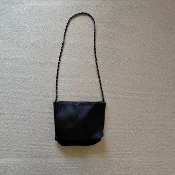 Bershka 가죽 숄더백