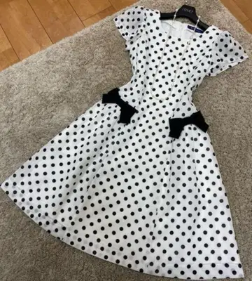M'S GRACY 물방울 무늬 무릎 길이 원피스 36