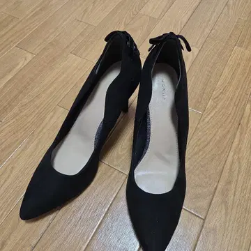 RANDA 블랙 스웨이드 레이스업 하이힐