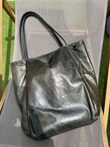 네이비 가죽 토트백