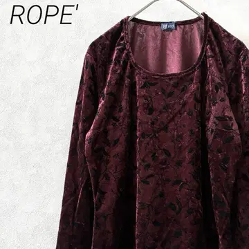 ROPE' 티셔츠 크루넥 긴팔 벨로아 소재 미니 꽃무늬 리프 무늬