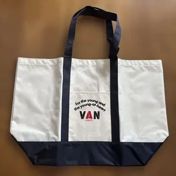 미사용 새상품 VAN 토트백 화이트/네이비