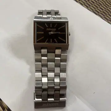 Nixon The Ticket 손목시계 정크