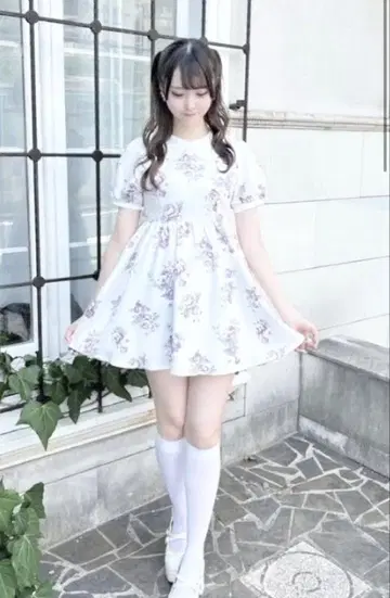 에블린 꽃무늬 칼라 오프숄더 핑크 원피스 미니 원피스