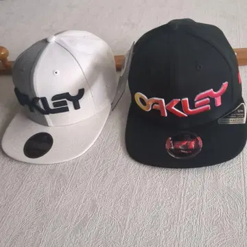 오클리 9FIFTY 캡 화이트/블랙