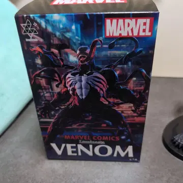 베놈 피규어 MARVEL COMICS Luminasta