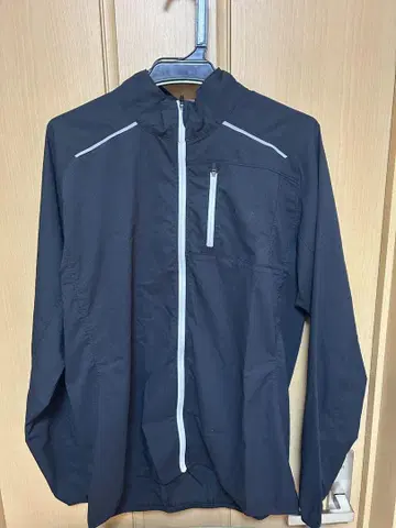 Under Armour 블랙