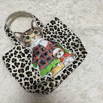 표범 무늬 볼륨감 있는 고양이 모양 핸드백 미니 토트백
