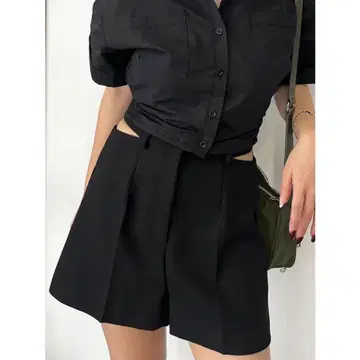 EMODA 사이드컷 숏팬츠
