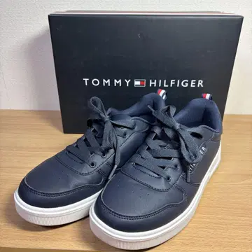 TOMMY HILFIGER 네이비 스니커즈 24.5cm