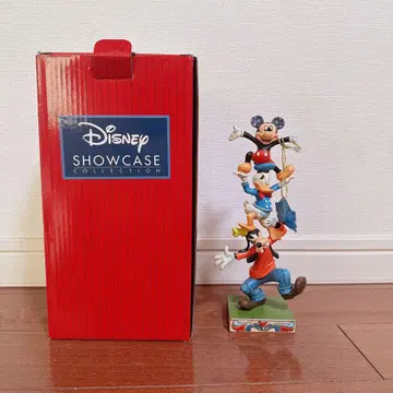 Disney Showcase Teetering Tower