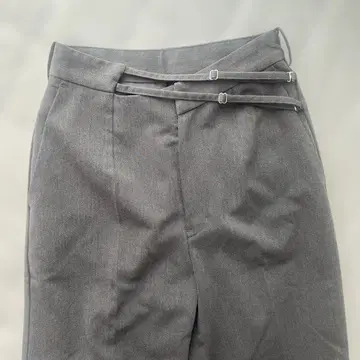 멜트 더 레이디 더블 벨트 비대칭 팬츠 슬랙스