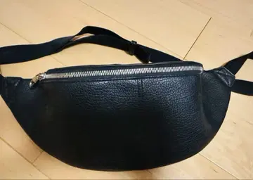 칼빈 클라인 진스 보디백 블랙