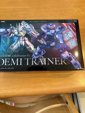 HG 데미 트레이너 YOASOBI 축복 완전 생산 한정반 CD 없음