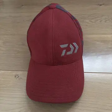 다이와 카모플라주 패턴 낚시 모자