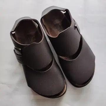 BIRKENSTOCK 빌슈트 Betula 샌들 24cm