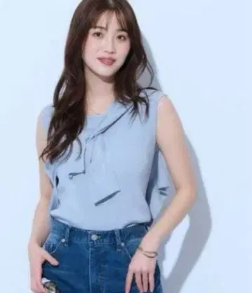 JUSGLITTY 노스 라메 리브 니트