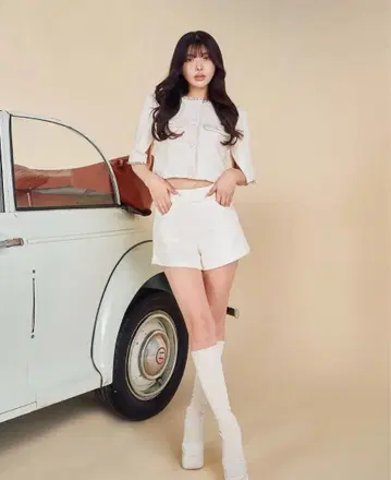 다리치 체인 트위드 숏 재킷 세트