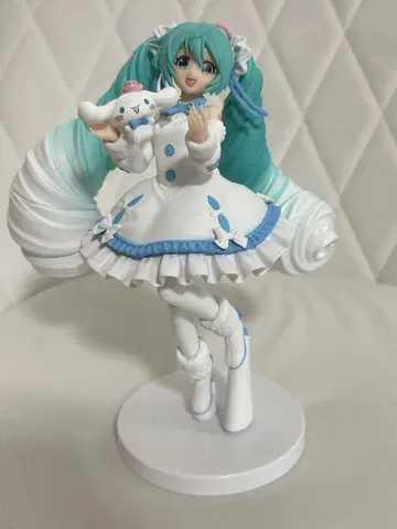 초음미쿠 시나몬 롤 피규어