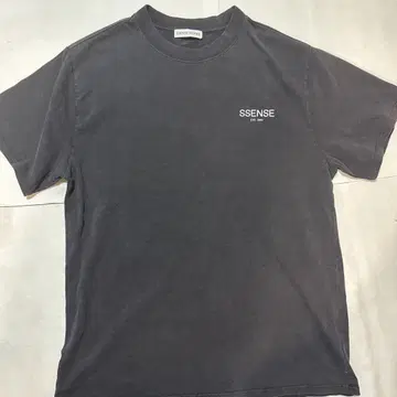 SSENSE WORKS 티셔츠 스트리트 패션