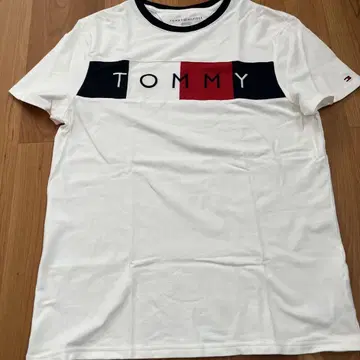 TOMMY HILFIGER M 사이즈 티셔츠