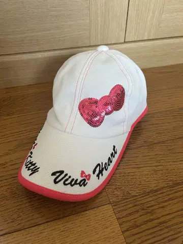 Viva Heart 헬로키티 콜라보 캡 화이트