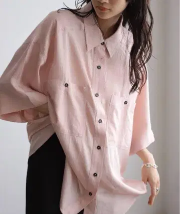 새상품 anuke 앤누크 Twill Over Shirts 핑크