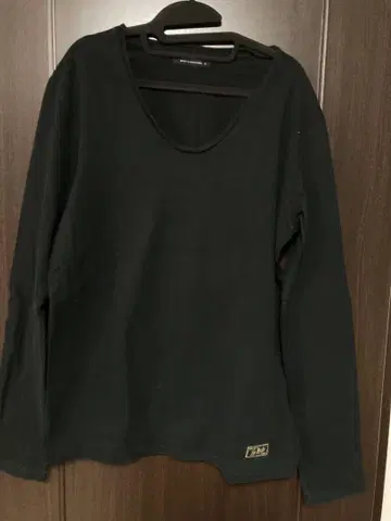 루드 갤러리 U넥 컷소