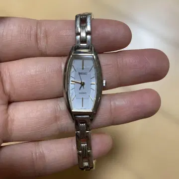 SEIKO 세이코 루센트 여성용 손목시계 4N21-5360