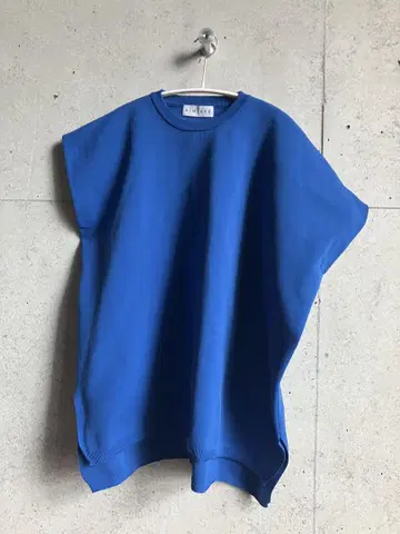RIM.ARK asymmetry knit tops