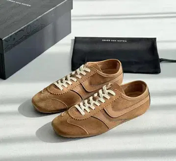 DRIES VAN NOTEN 브라운 스웨이드 스니커즈 23.5