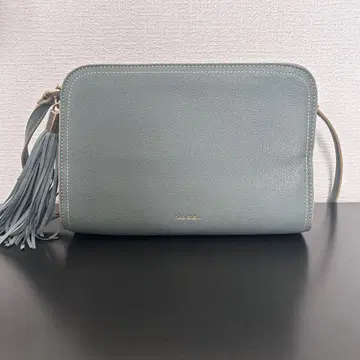 라이트 블루 프릴 장식 숄더백