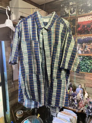 위안 체크 무늬 반팔 셔츠