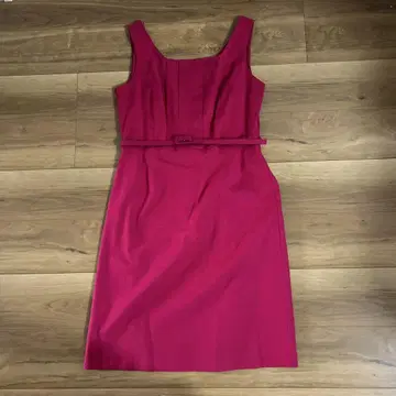 LAURA ASHLEY 핑크 타이트 원피스