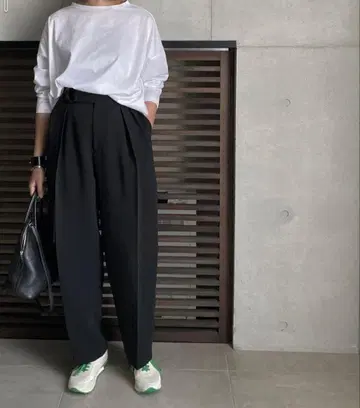 lohen 로헨 빅 D 칸 슬래시 팬츠