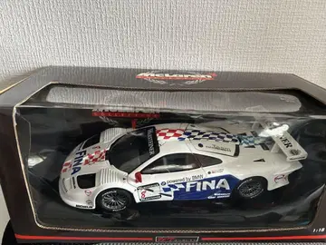 맥라렌 F1 GTR 1/18 UT 모델 맥라렌