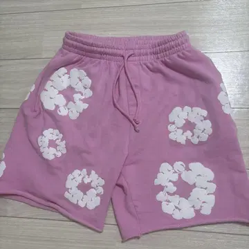 정말 급하게 돈이 필요해서 판매합니다!