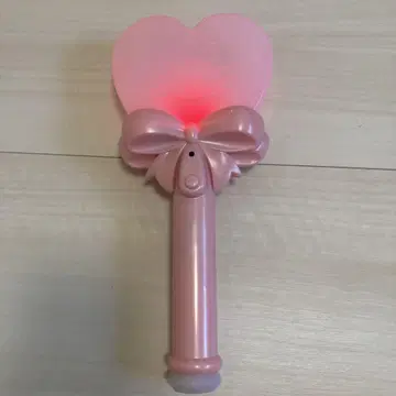 산리오 퓨로랜드 헬로 키티 펜라이트