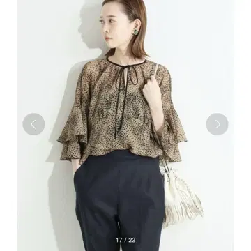 IENA LA BOUCLE 레오파드 프릴 소매 블라우스